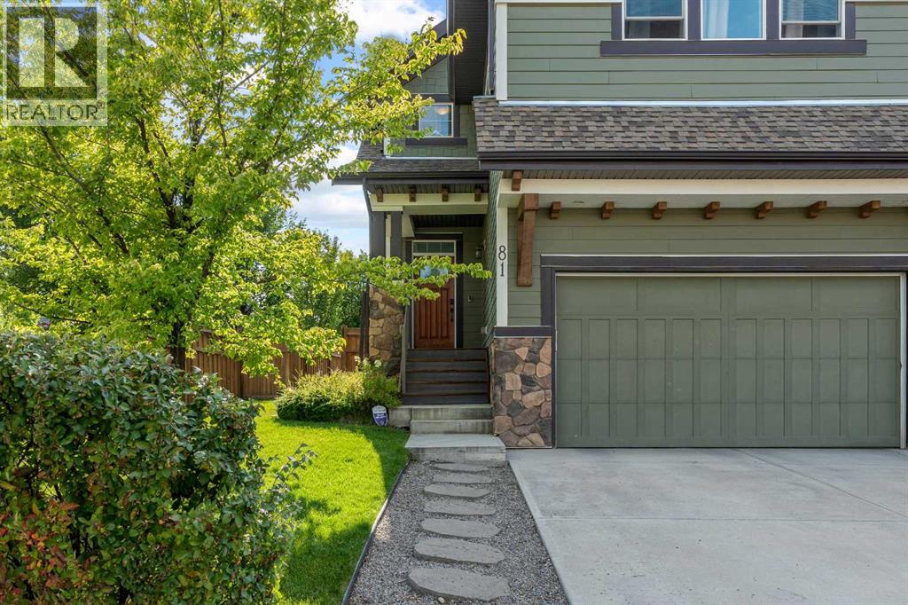 Property at 81 Masters Common SE image 3