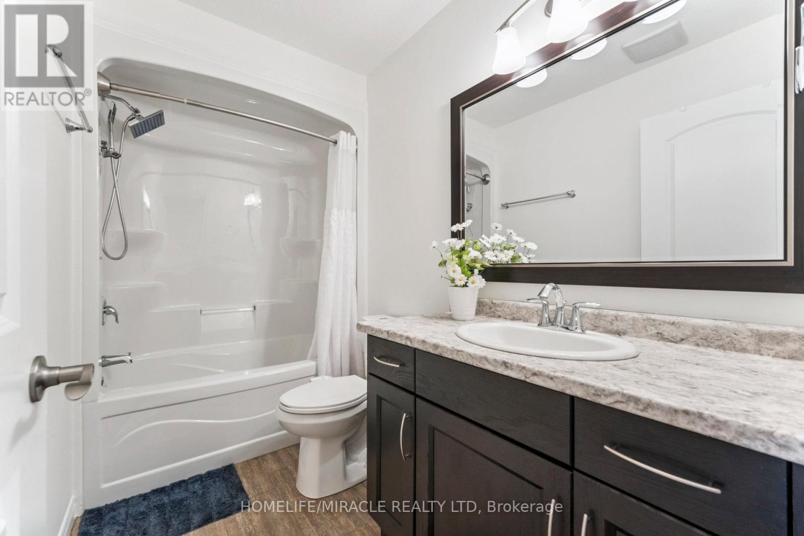6 - 1430 Highbury Avenue N, London East (East D), Ontario  N5Y 6M4 - Photo 28 - X12342759