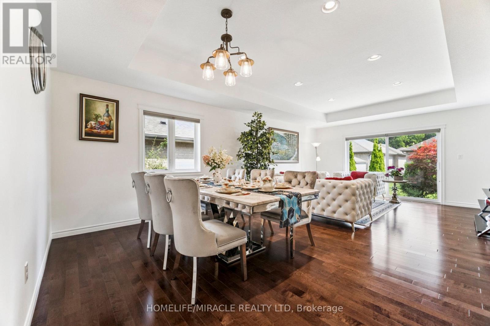 6 - 1430 Highbury Avenue N, London East (East D), Ontario  N5Y 6M4 - Photo 9 - X12342759