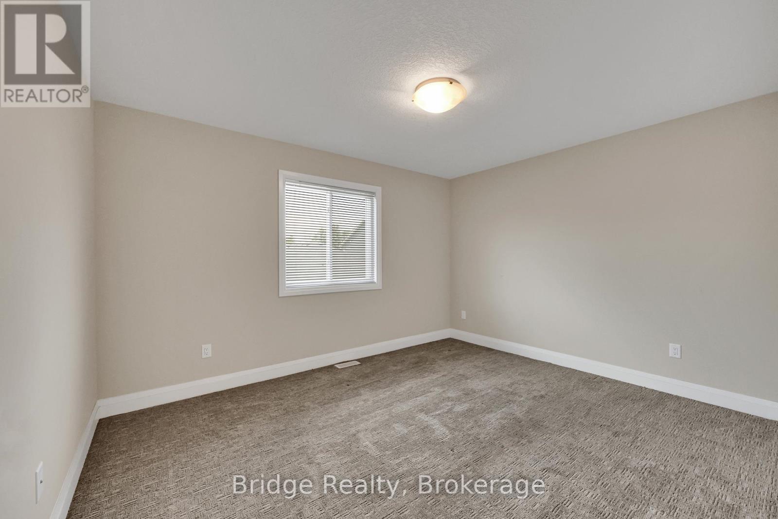 66 Cash Crescent, Ingersoll, Ontario  N5C 0E2 - Photo 30 - X12345493