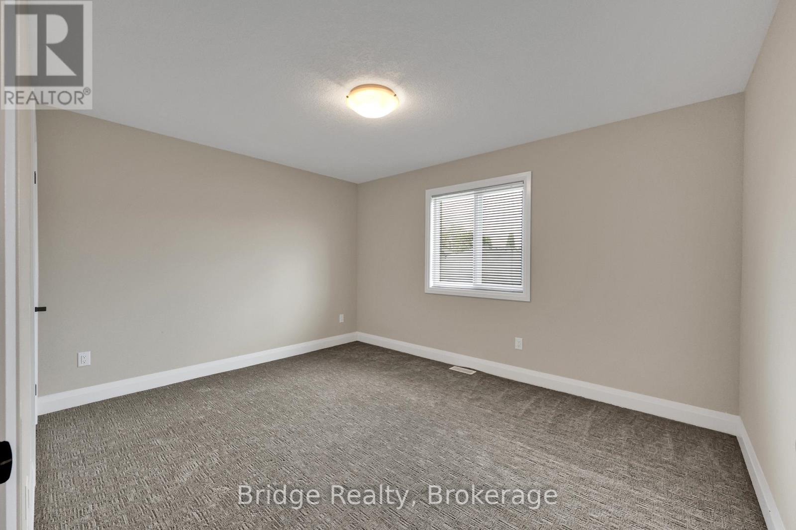 66 Cash Crescent, Ingersoll, Ontario  N5C 0E2 - Photo 32 - X12345493