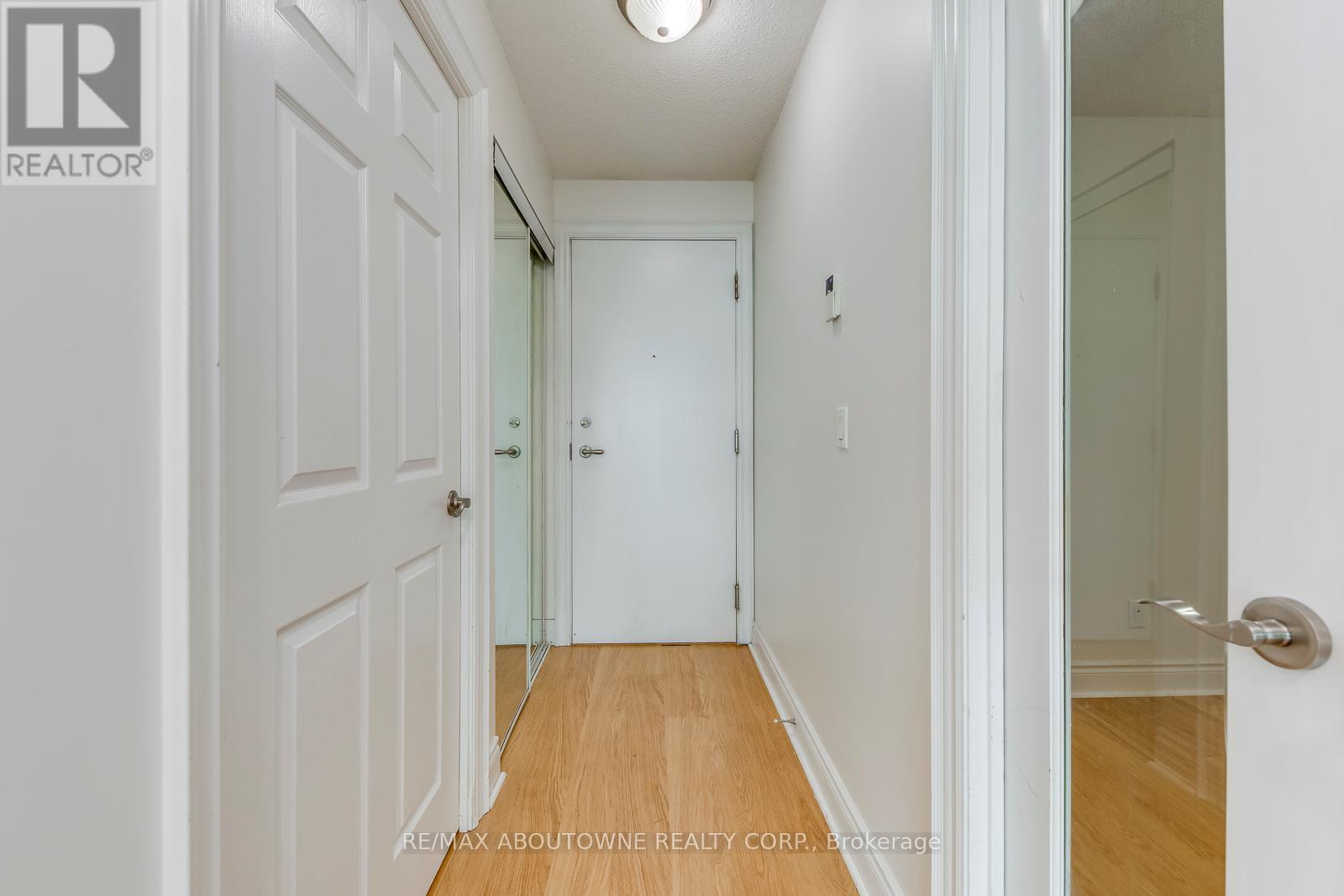 2803 - 15 Greenview Avenue, Toronto, Ontario  M2M 4M7 - Photo 5 - C12340994
