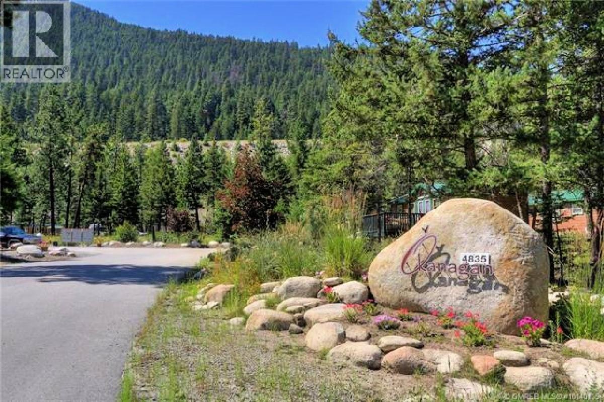 4835 Paradise Valley Drive Unit# 9, Peachland, British Columbia