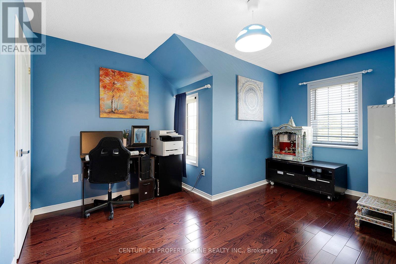 2 Oranmore Crescent, Brampton (Credit Valley), Ontario  L6X 0J9 - Photo 15 - W12345786