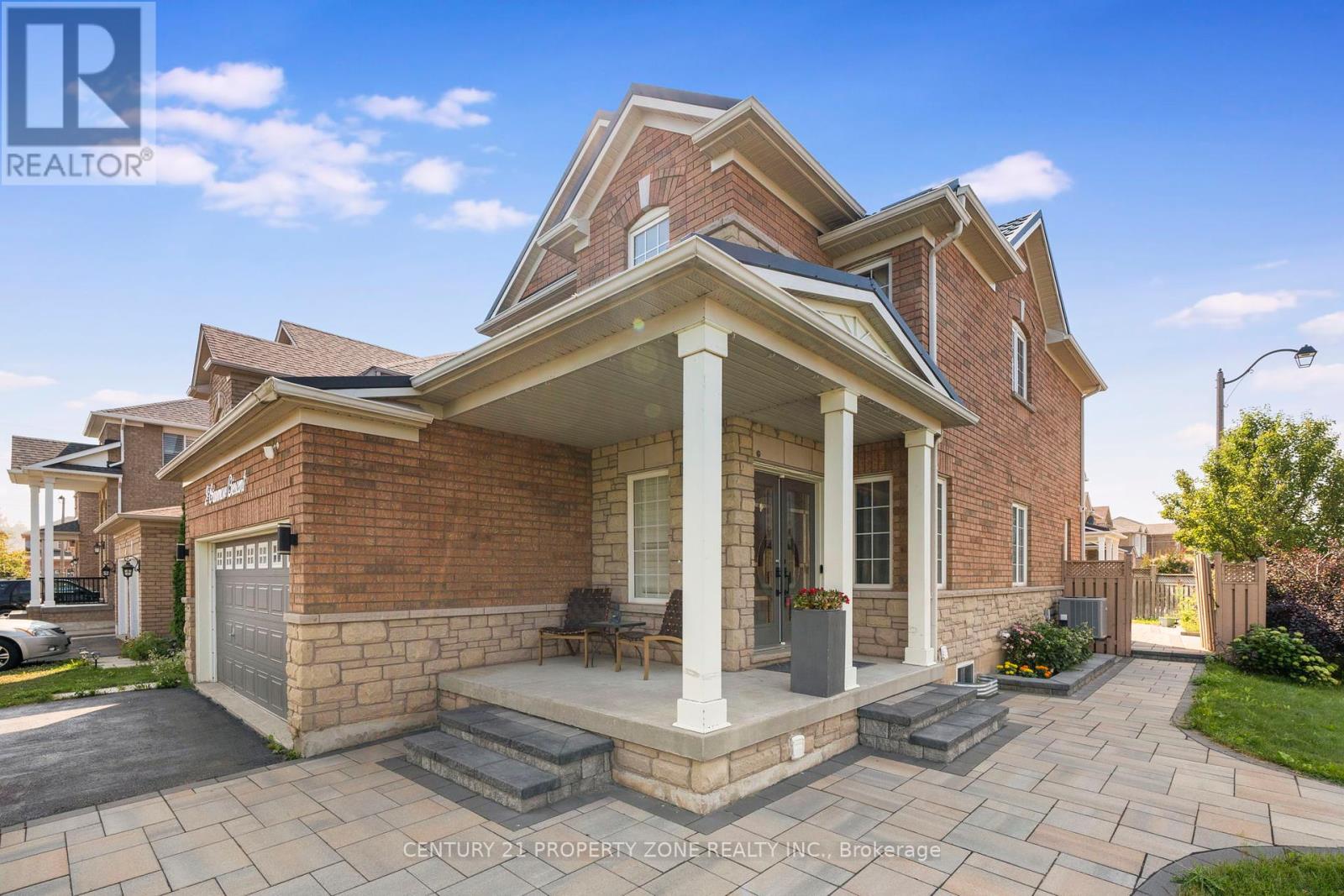 2 Oranmore Crescent, Brampton (Credit Valley), Ontario  L6X 0J9 - Photo 2 - W12345786