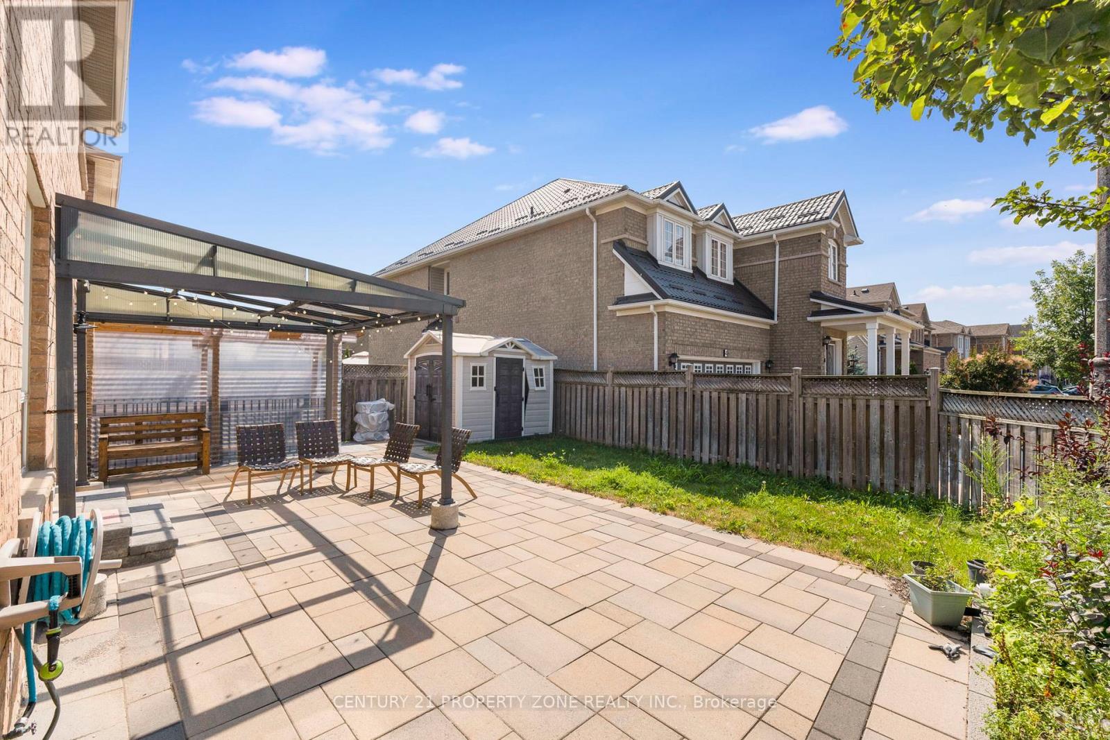 2 Oranmore Crescent, Brampton (Credit Valley), Ontario  L6X 0J9 - Photo 34 - W12345786
