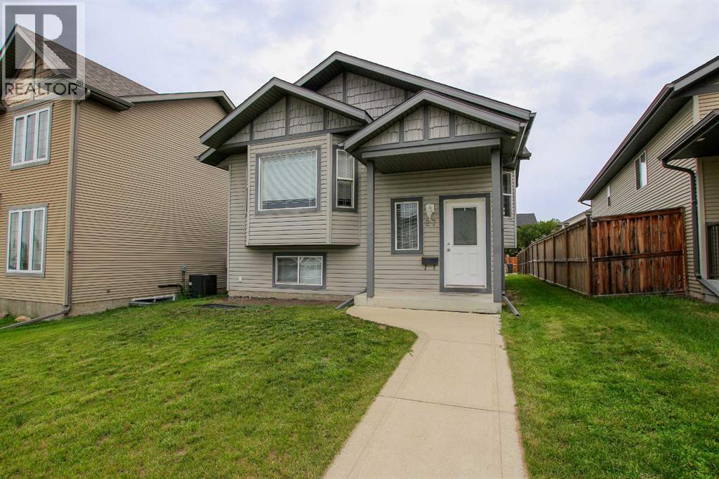 Property at 27 Inkster Close image 1