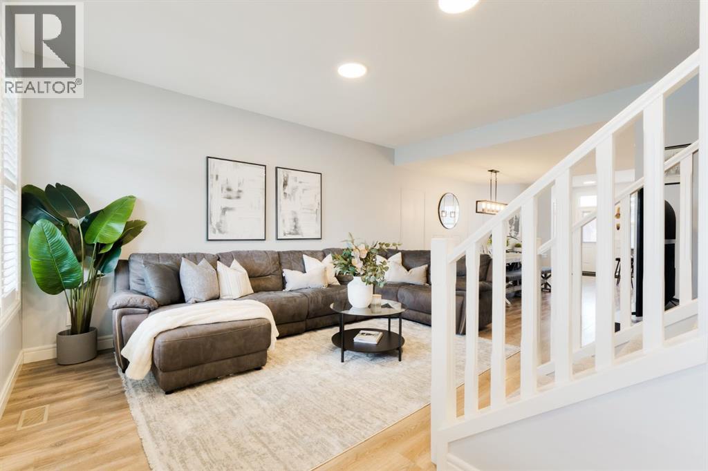 Property at 129 Heartland Street image 3
