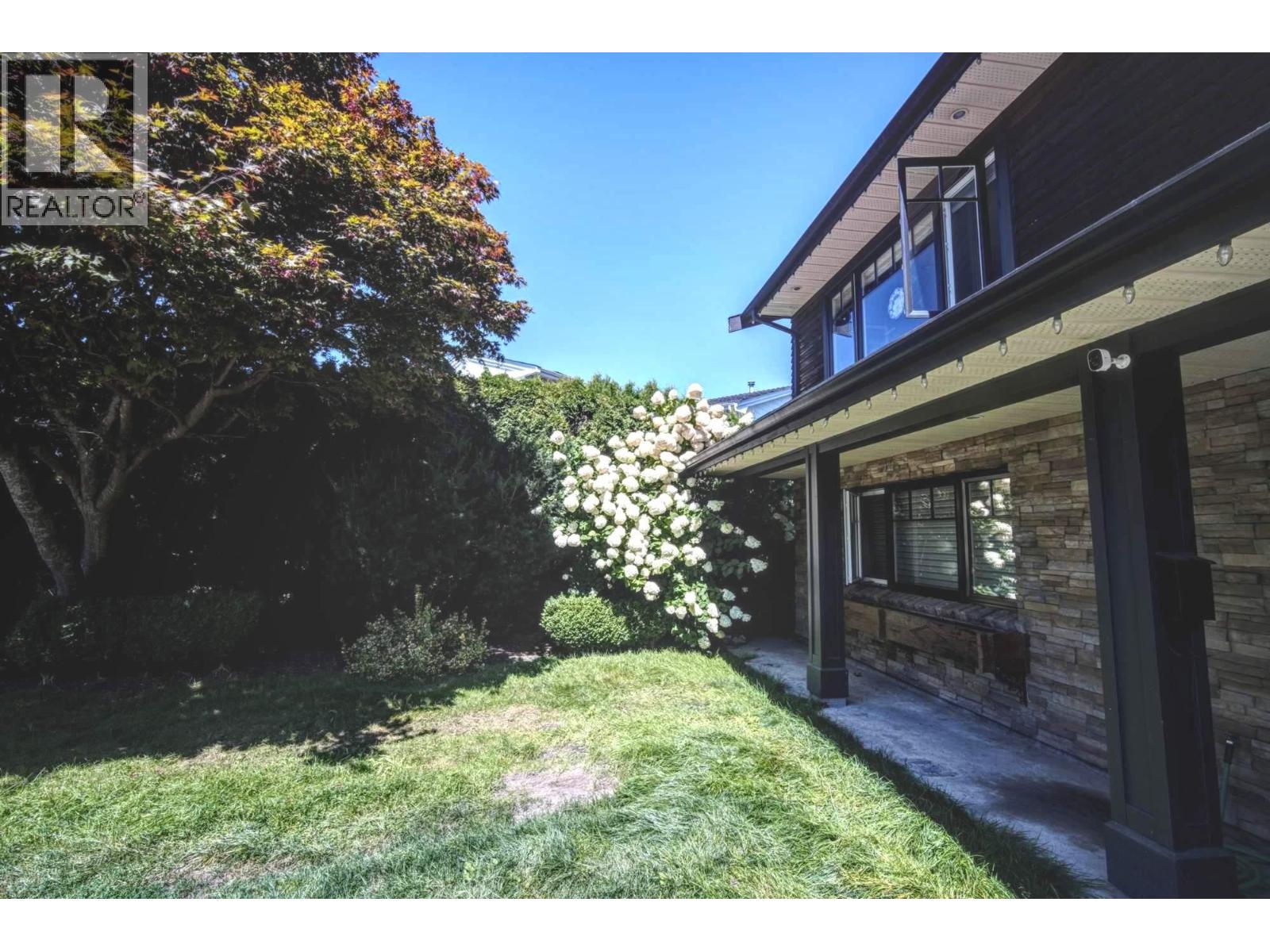 Property at 10691 BROMFIELD PLACE image 5