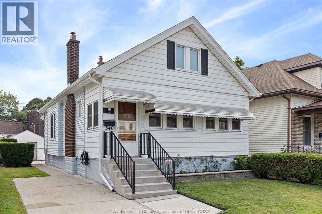 MLS# 25020712: 540 MCKAY AVE, Windsor, Canada