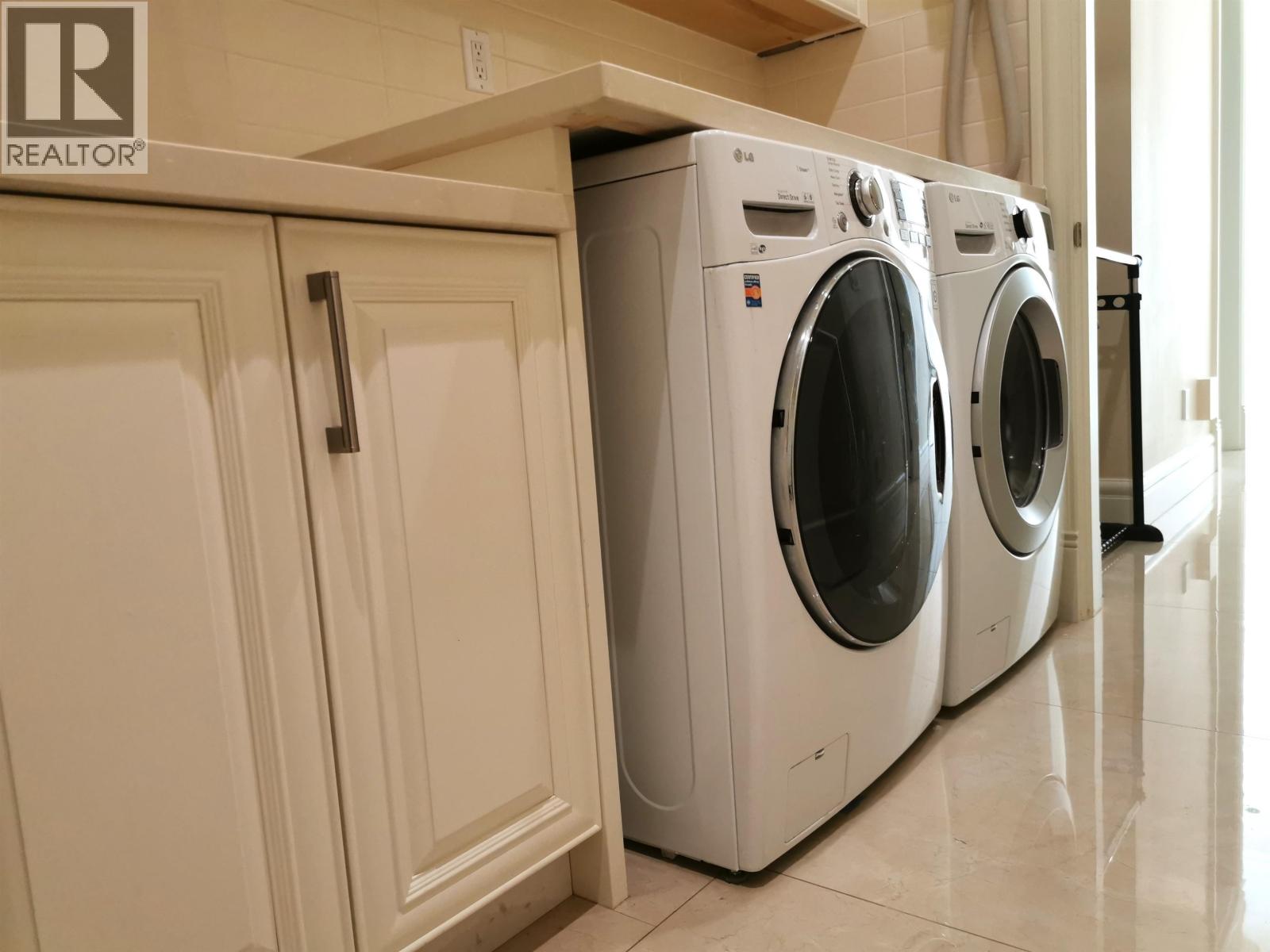 Listing Picture 16 of 17 : 4488 COLDFALL ROAD, Richmond / 烈治文 - 魯藝地產 Yvonne Lu Group - MLS Medallion Club Member