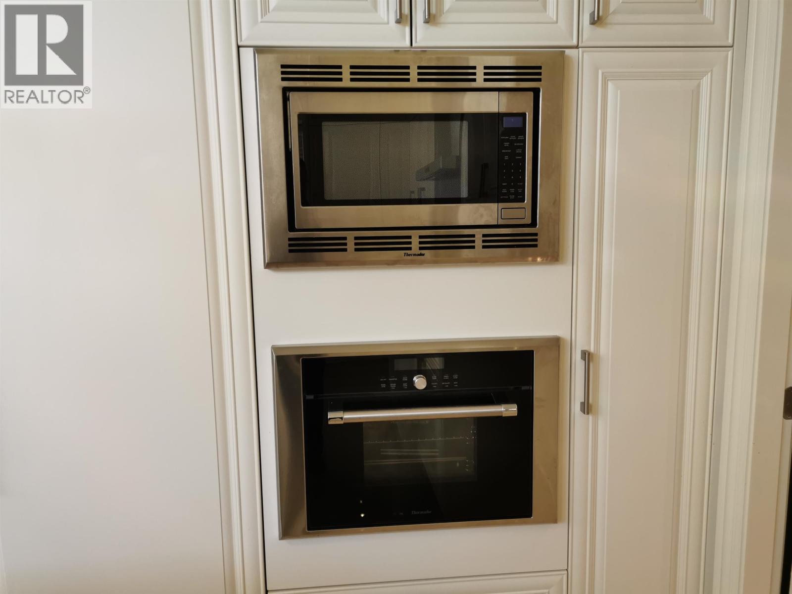 Listing Picture 12 of 17 : 4488 COLDFALL ROAD, Richmond / 烈治文 - 魯藝地產 Yvonne Lu Group - MLS Medallion Club Member