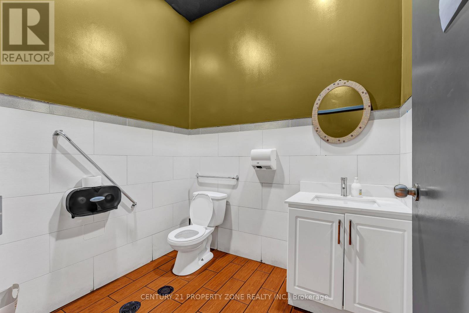 25 & 26 - 470 Chrysler Drive, Brampton (Bramalea North Industrial), Ontario  L6S 0C1 - Photo 16 - W12349489