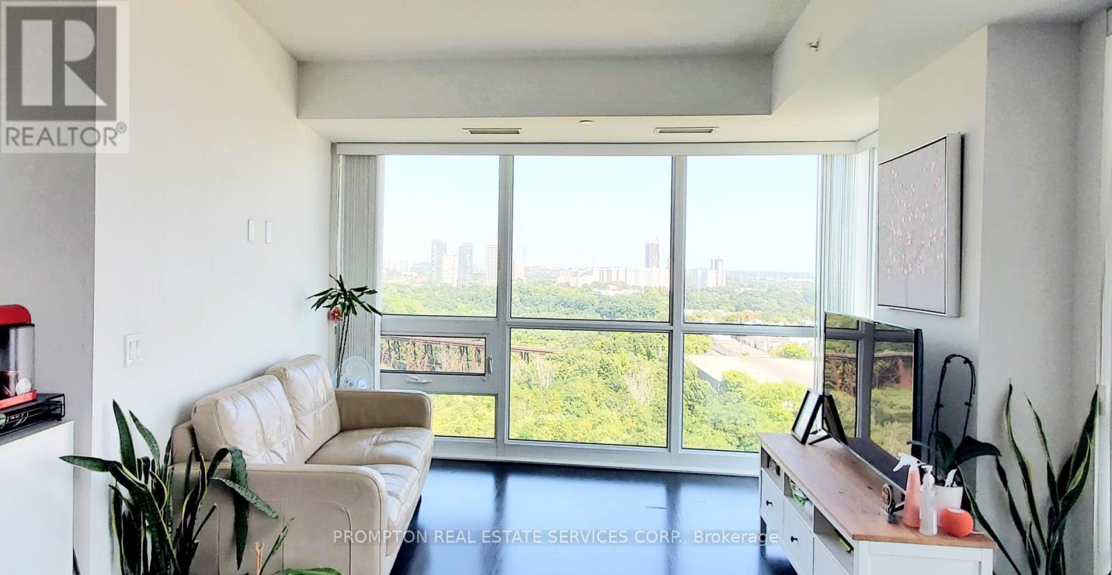 1505 - 160 Vanderhoof Avenue, Toronto, Ontario  M4G 0B7 - Photo 6 - C12349512