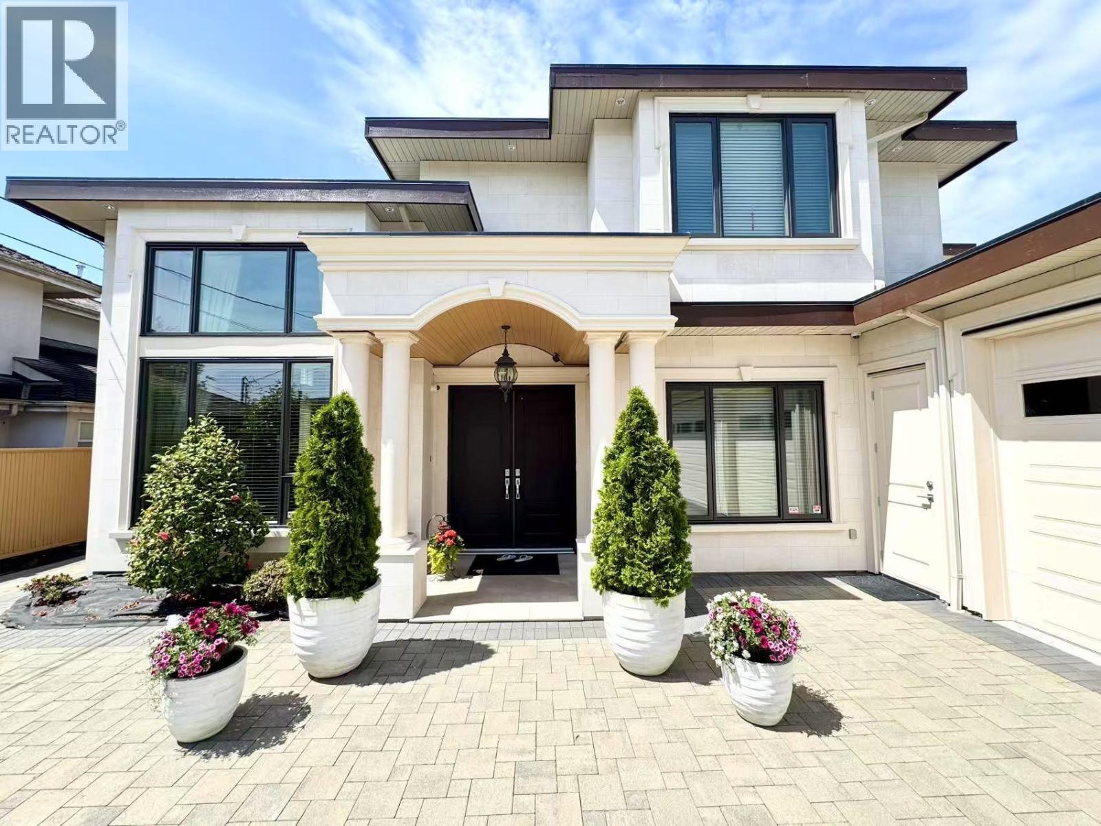 8580 Bairdmore Crescent, Richmond, British Columbia  V7C 1M7 - Photo 1 - R3035998