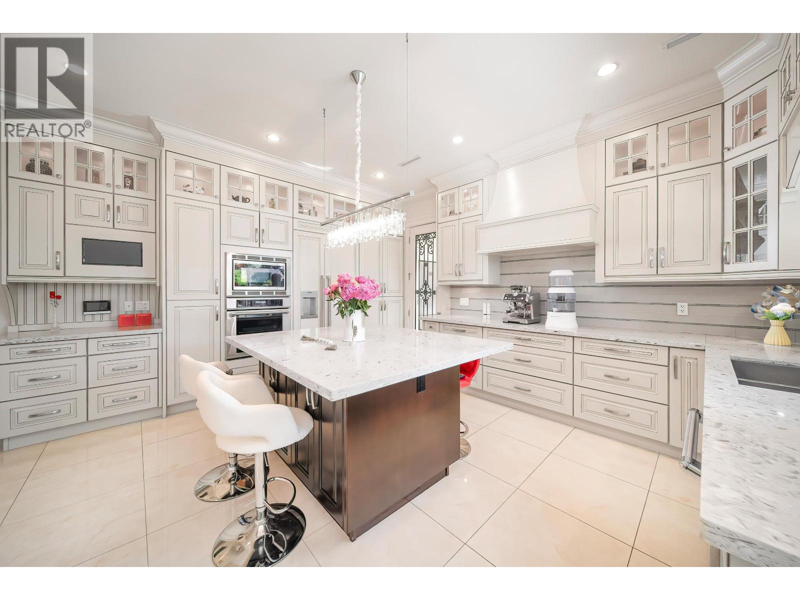 8580 Bairdmore Crescent, Richmond, British Columbia  V7C 1M7 - Photo 15 - R3035998