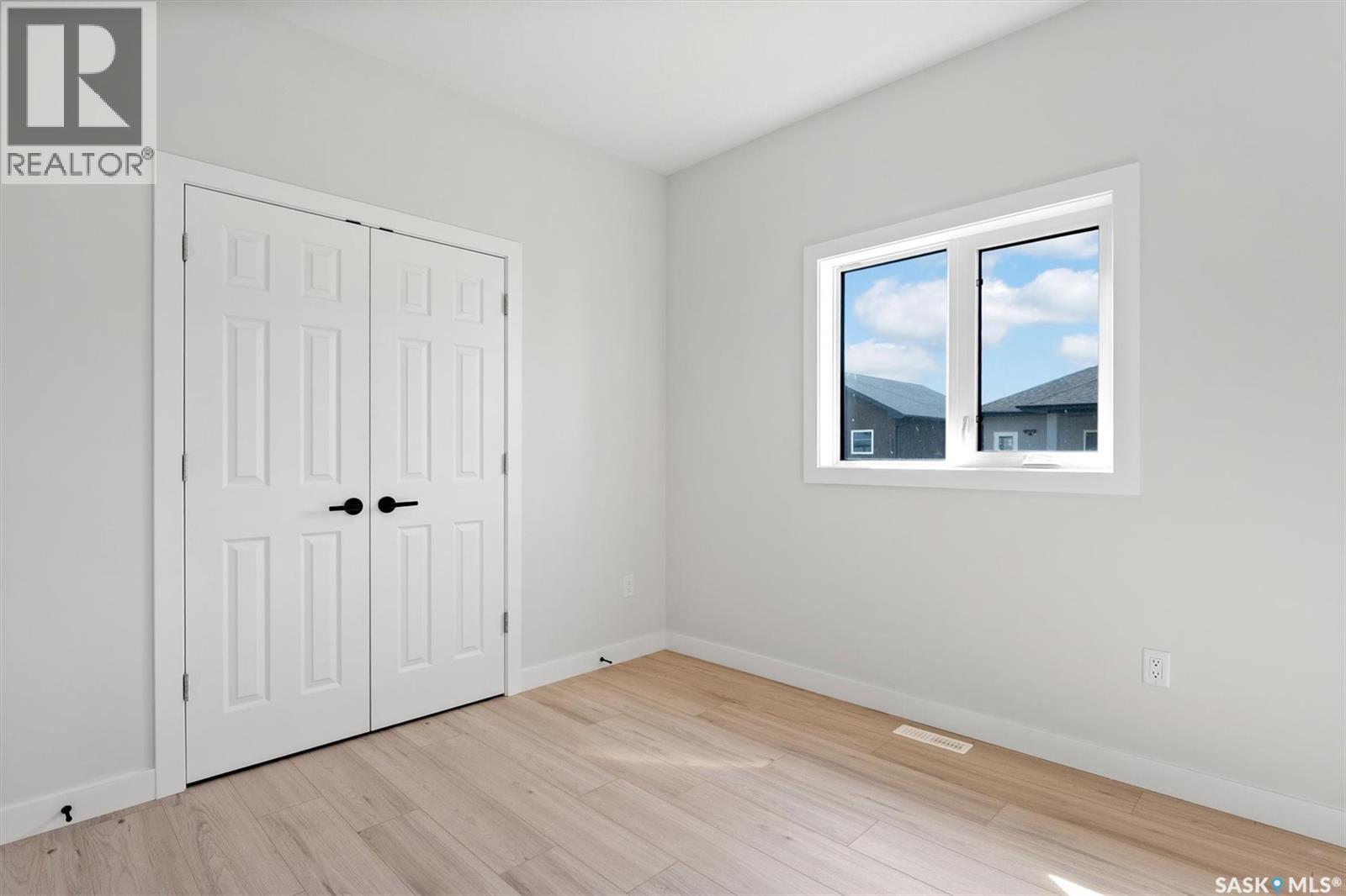 206 Flynn Bend, Saskatoon, Saskatchewan  S7V 1R9 - Photo 25 - SK015878