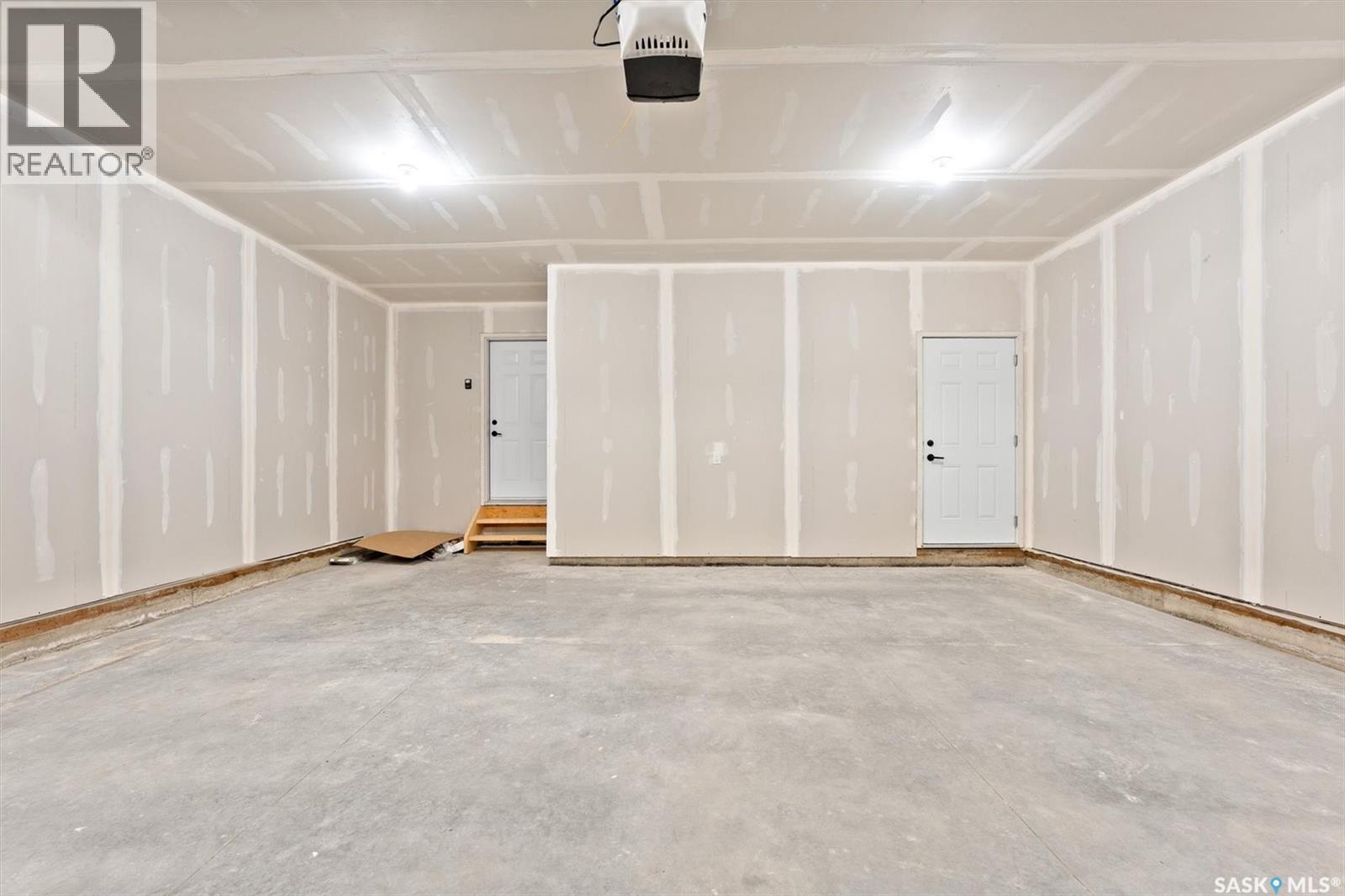206 Flynn Bend, Saskatoon, Saskatchewan  S7V 1R9 - Photo 34 - SK015878