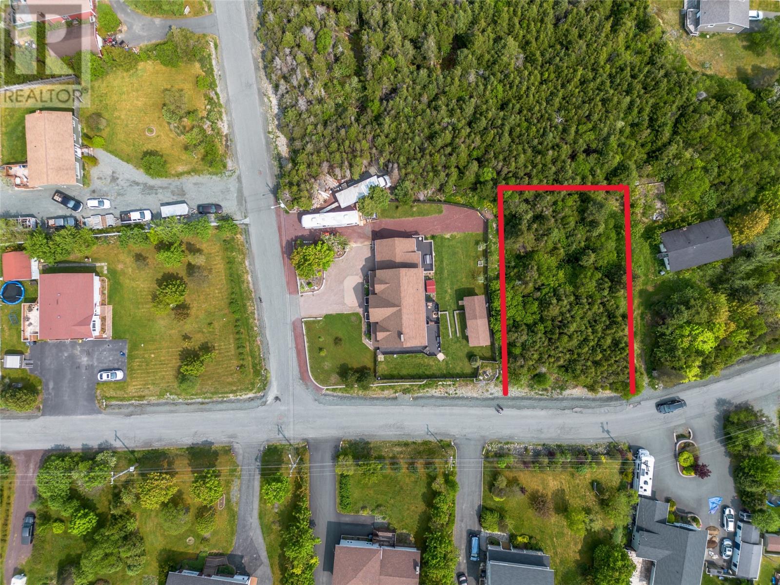 Property at 4 Picco Drive image 4