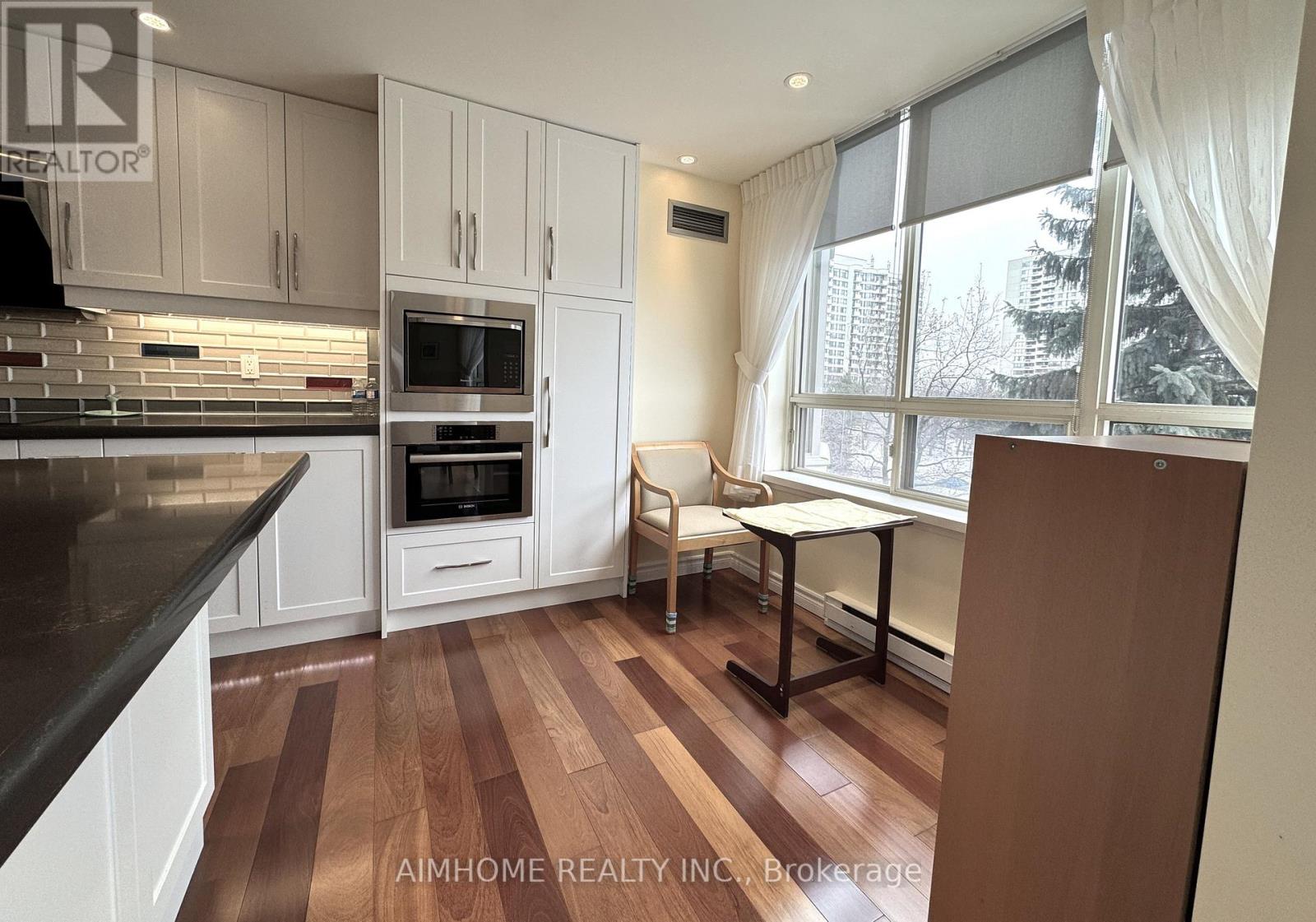 404 - 175 Bamburgh Circle, Toronto, Ontario  M1W 3X8 - Photo 10 - E12349535