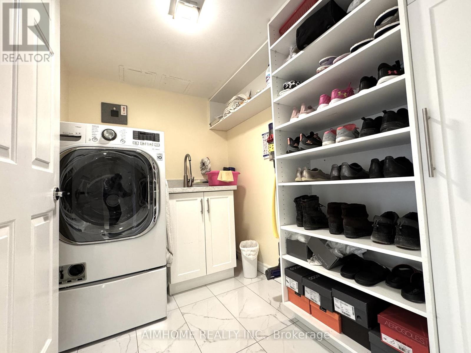 404 - 175 Bamburgh Circle, Toronto, Ontario  M1W 3X8 - Photo 20 - E12349535