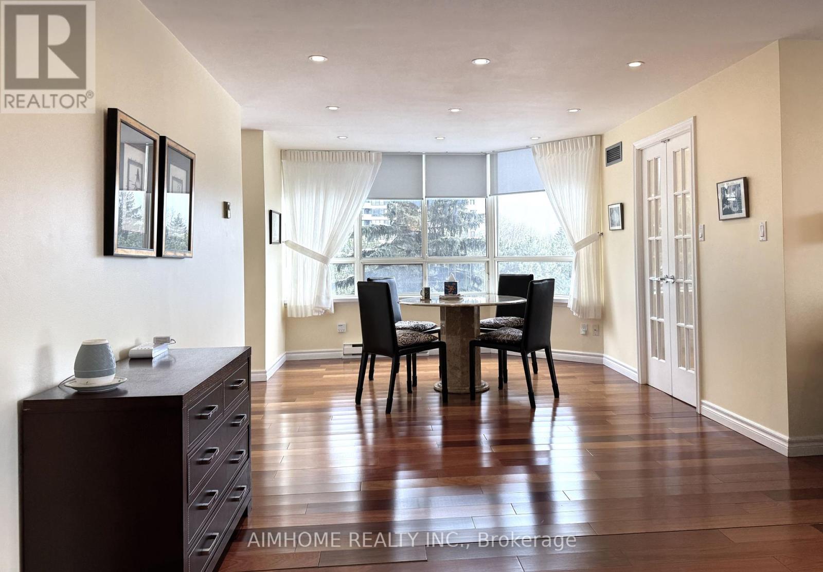 404 - 175 Bamburgh Circle, Toronto, Ontario  M1W 3X8 - Photo 6 - E12349535