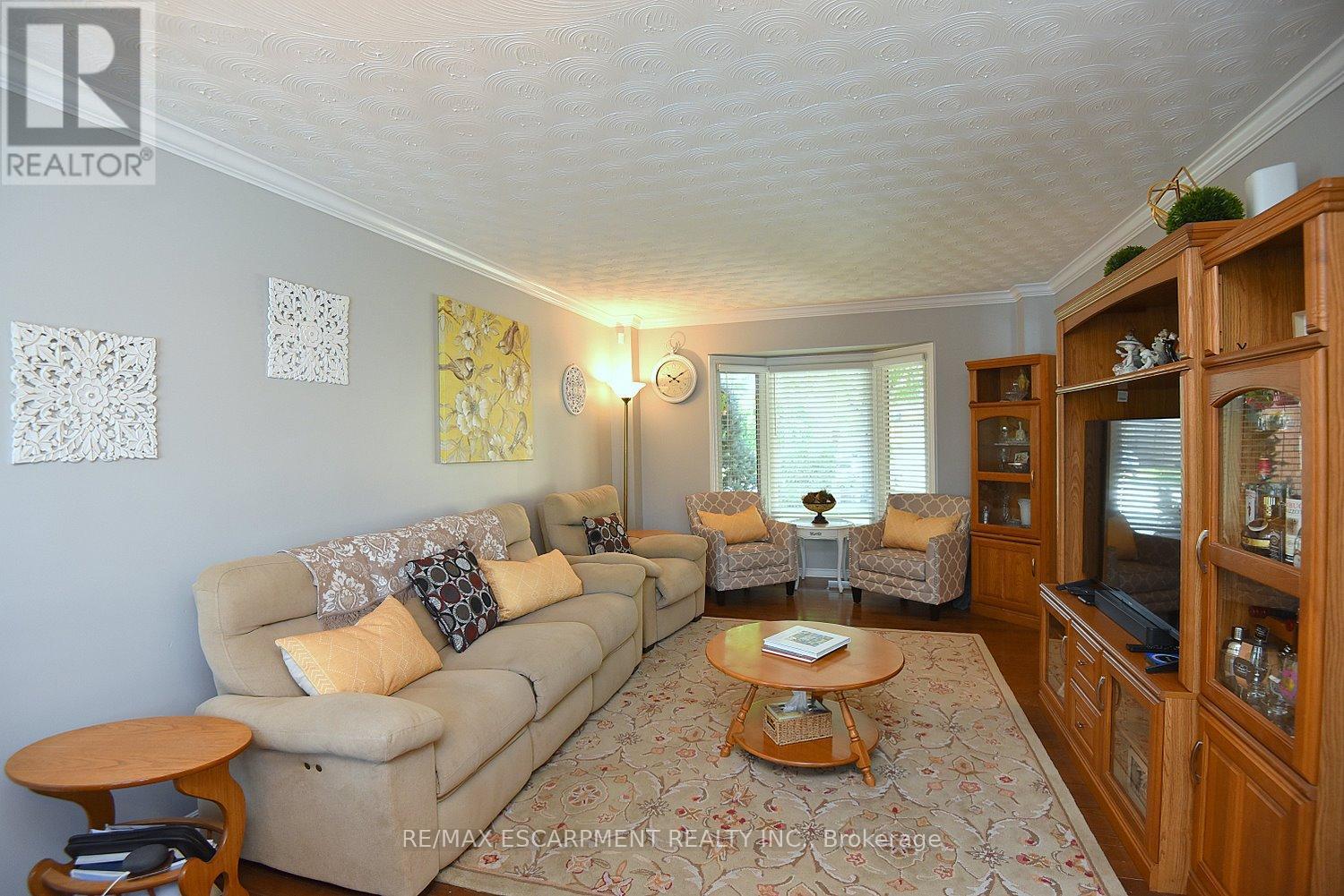 11 Jacqueline Boulevard, Hamilton, Ontario  L9B 2R1 - Photo 11 - X12349534