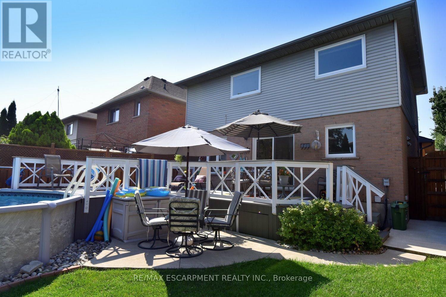 11 Jacqueline Boulevard, Hamilton, Ontario  L9B 2R1 - Photo 45 - X12349534