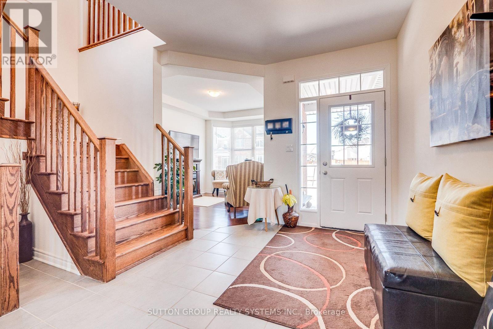 63 Wannamaker Crescent, Cambridge, Ontario  N3E 0C5 - Photo 4 - X12349538