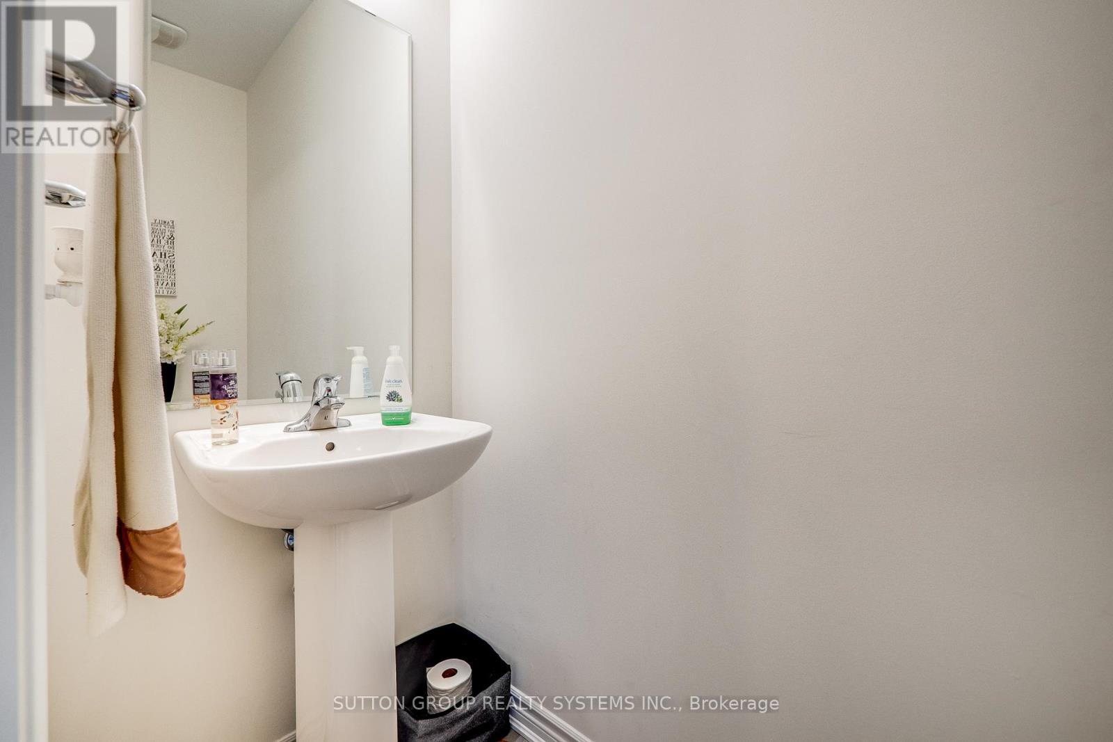 63 Wannamaker Crescent, Cambridge, Ontario  N3E 0C5 - Photo 19 - X12349538