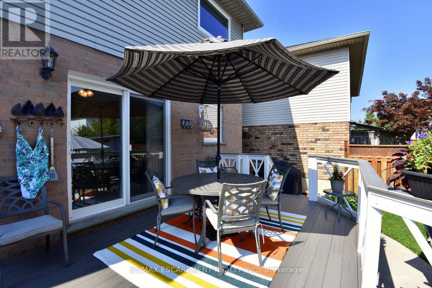 11 Jacqueline Boulevard, Hamilton, Ontario  L9B 2R1 - Photo 40 - X12349534