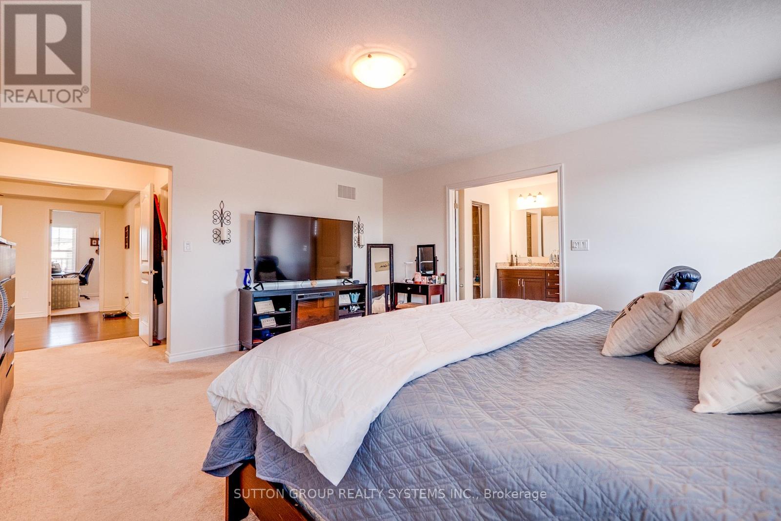 63 Wannamaker Crescent, Cambridge, Ontario  N3E 0C5 - Photo 28 - X12349538