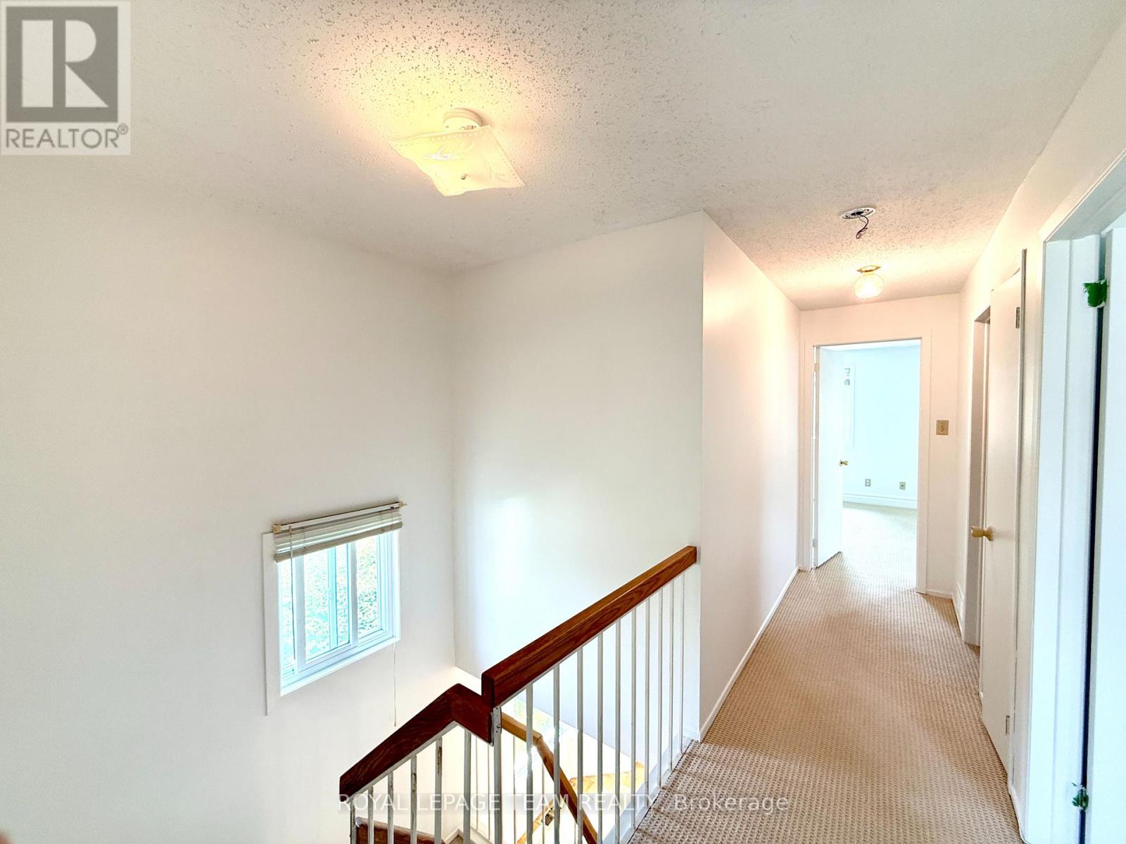 A - 14 Castlebrook Lane, Ottawa, Ontario K2G 5G4 - Photo 15 - X12349565