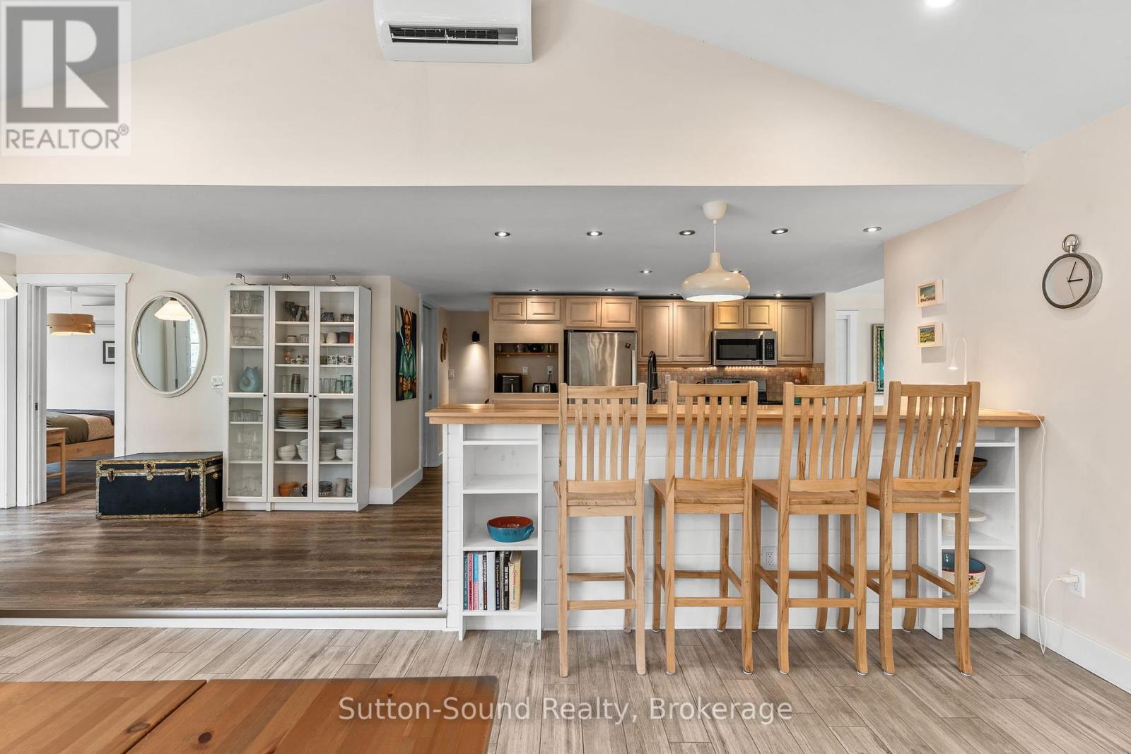 87 Meadowland Road, South Bruce Peninsula, Ontario  N0H 2T0 - Photo 11 - X12349586