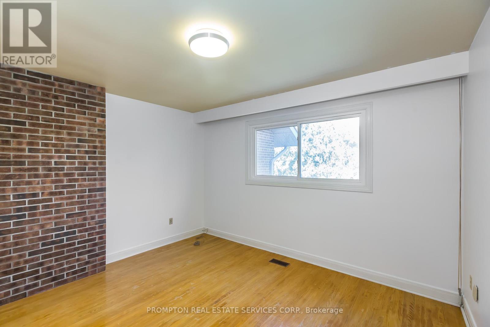 4 Sagewood Drive, Toronto, Ontario  M3B 1T4 - Photo 19 - C12349544