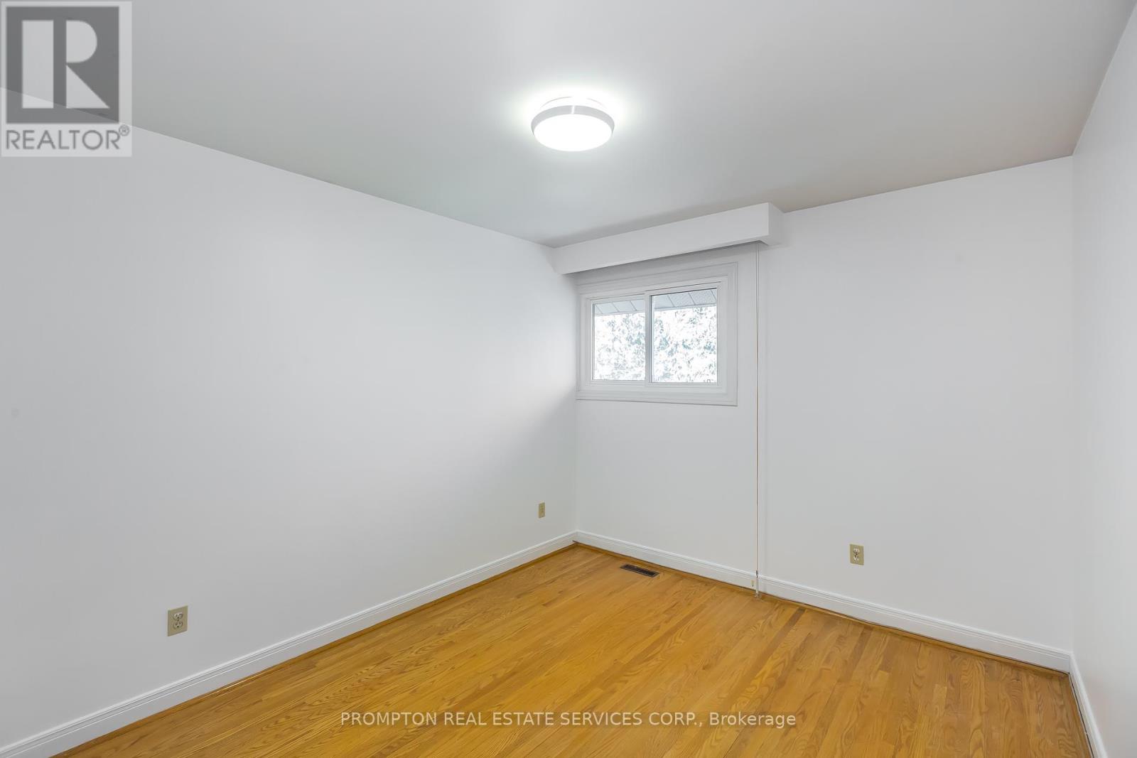 4 Sagewood Drive, Toronto, Ontario  M3B 1T4 - Photo 24 - C12349544