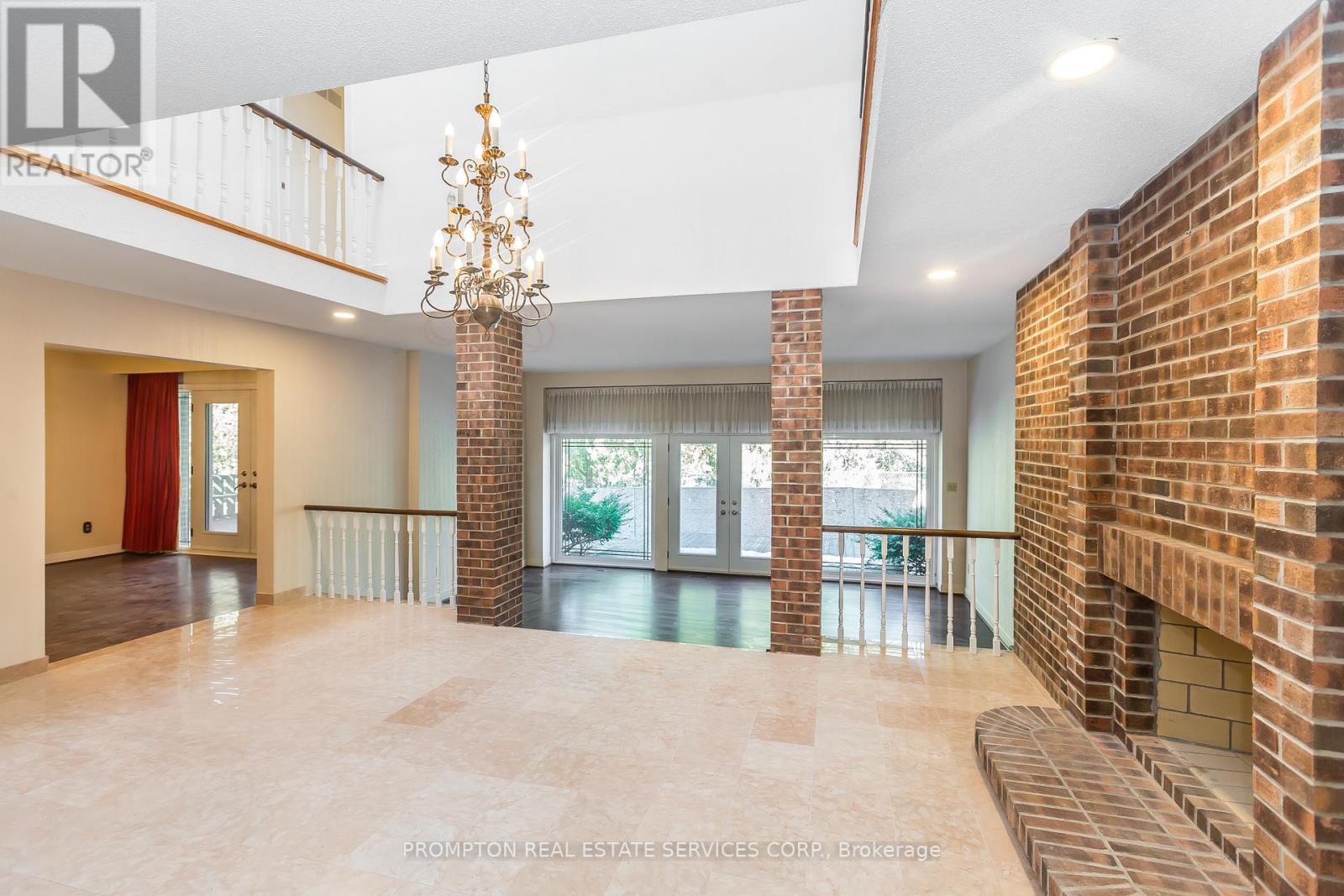 4 Sagewood Drive, Toronto, Ontario  M3B 1T4 - Photo 3 - C12349544