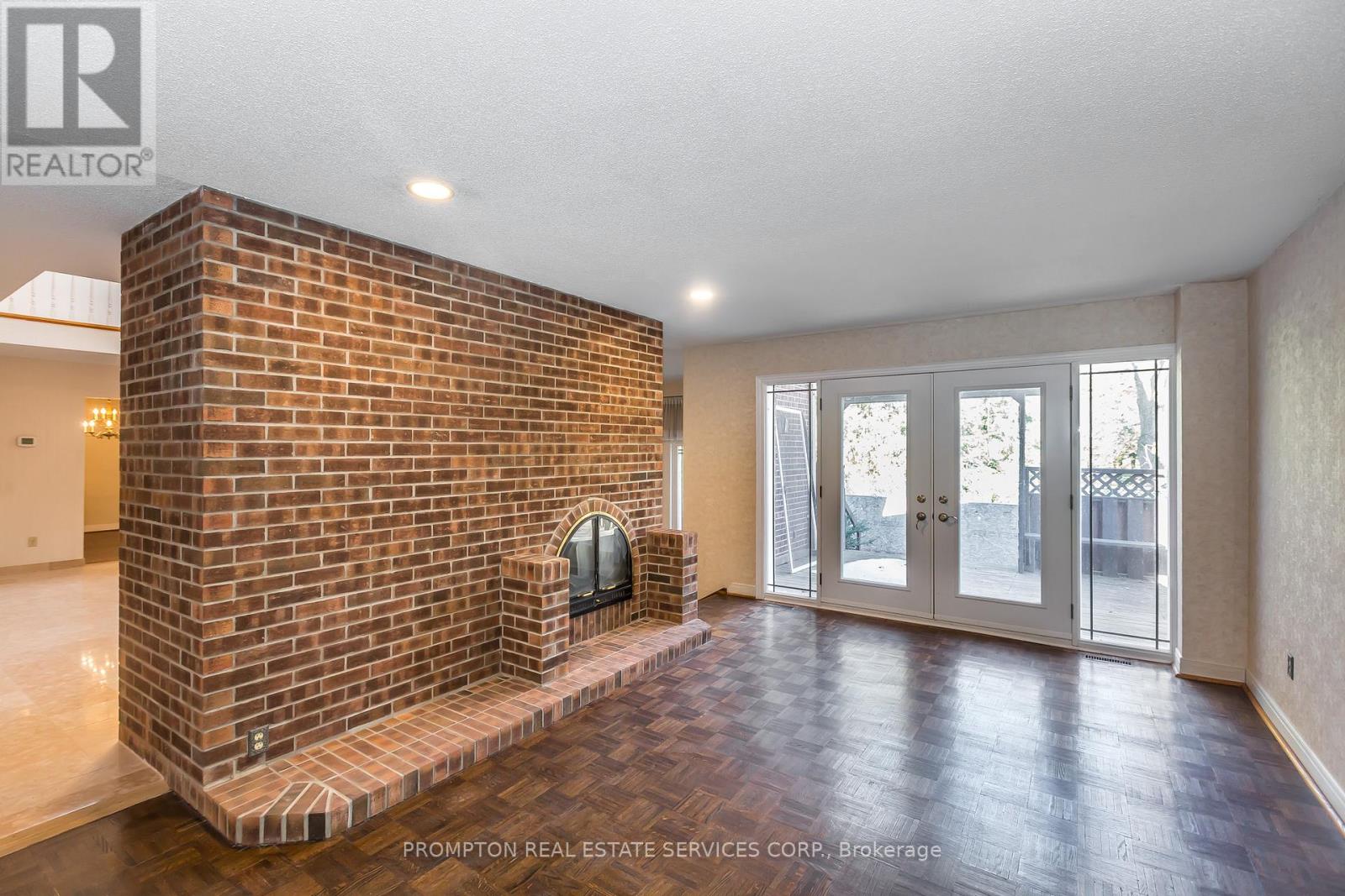 4 Sagewood Drive, Toronto, Ontario  M3B 1T4 - Photo 7 - C12349544