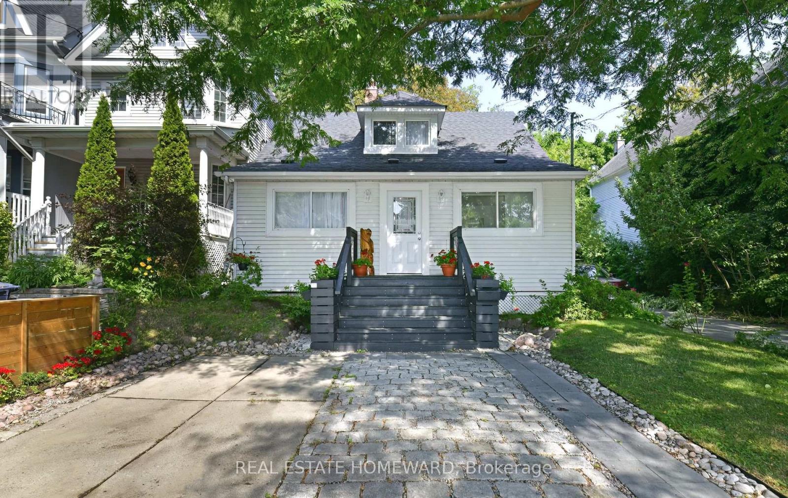 Property at 11 ELMER AVENUE image 1