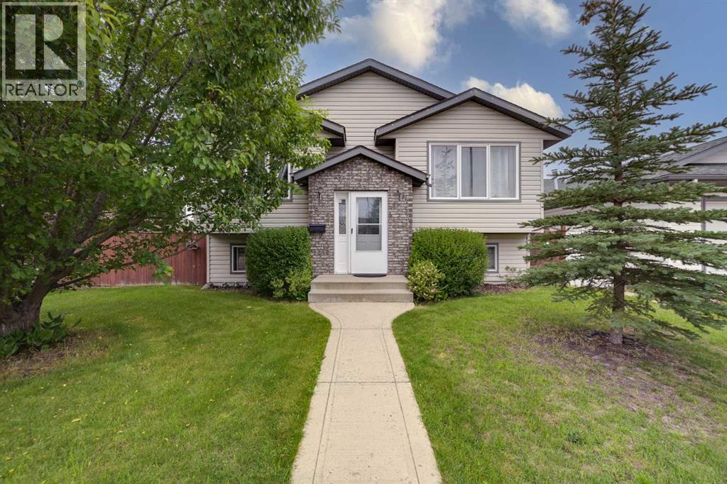 Property at 87 Lampard Crescent image 1