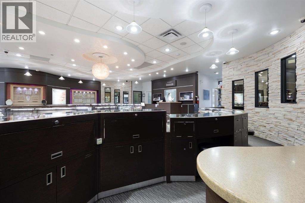 9810 Main Street, Fort Mcmurray, Alberta  T9H 1T8 - Photo 11 - A2249493