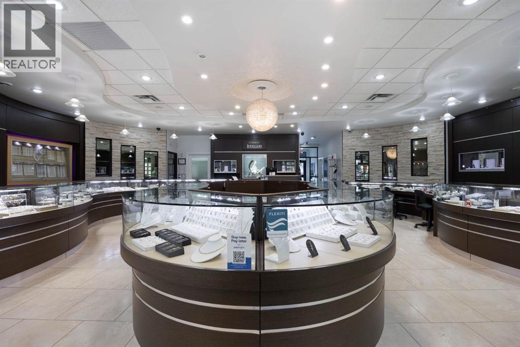 9810 Main Street, Fort Mcmurray, Alberta  T9H 1T8 - Photo 5 - A2249493