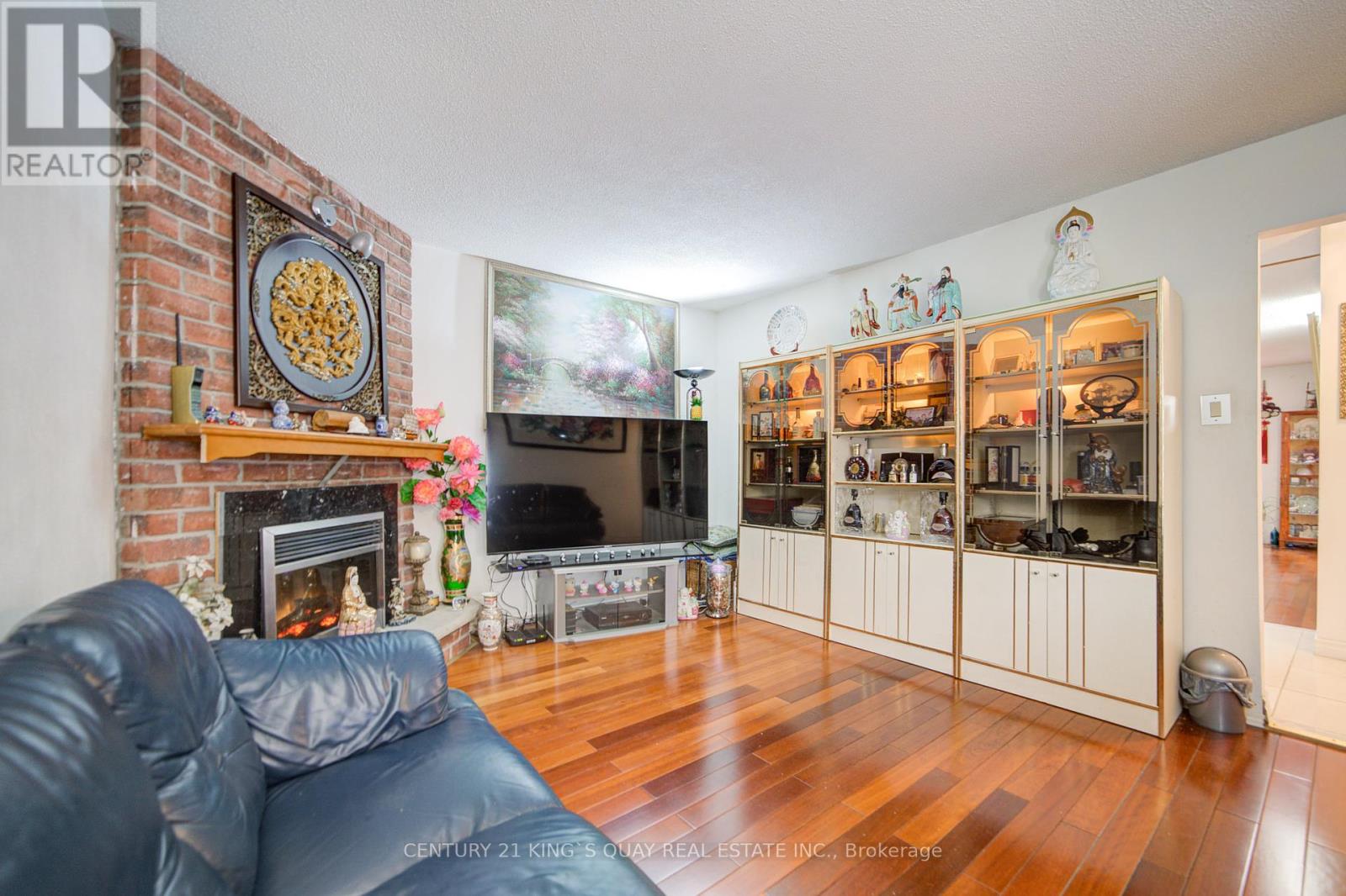 6 Cottsmore Crescent, Markham (Milliken Mills West), Ontario  L3R 3X6 - Photo 10 - N12335961