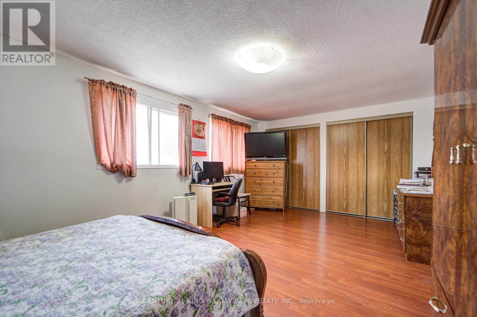 6 Cottsmore Crescent, Markham, Ontario  L3R 3X6 - Photo 31 - N12335961