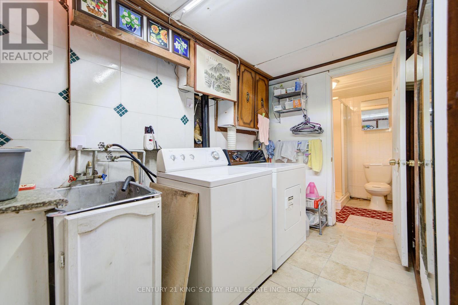 6 Cottsmore Crescent, Markham, Ontario  L3R 3X6 - Photo 44 - N12335961