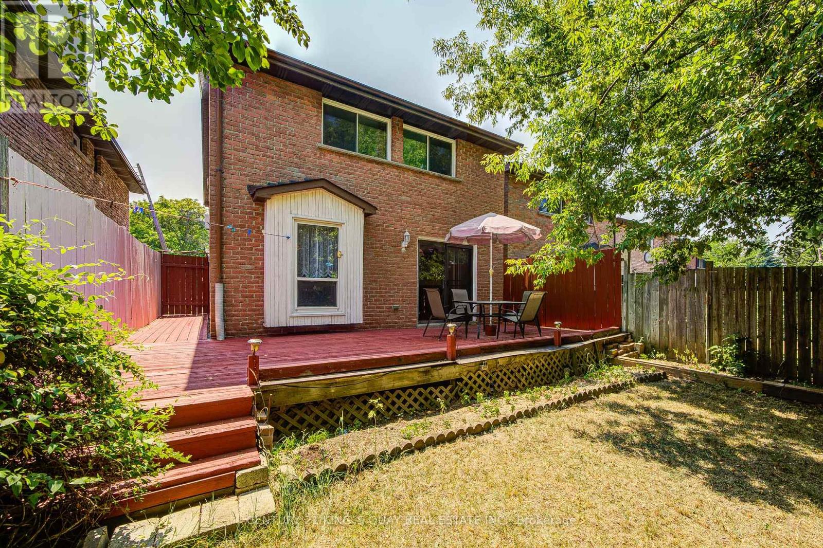 6 Cottsmore Crescent, Markham, Ontario  L3R 3X6 - Photo 48 - N12335961
