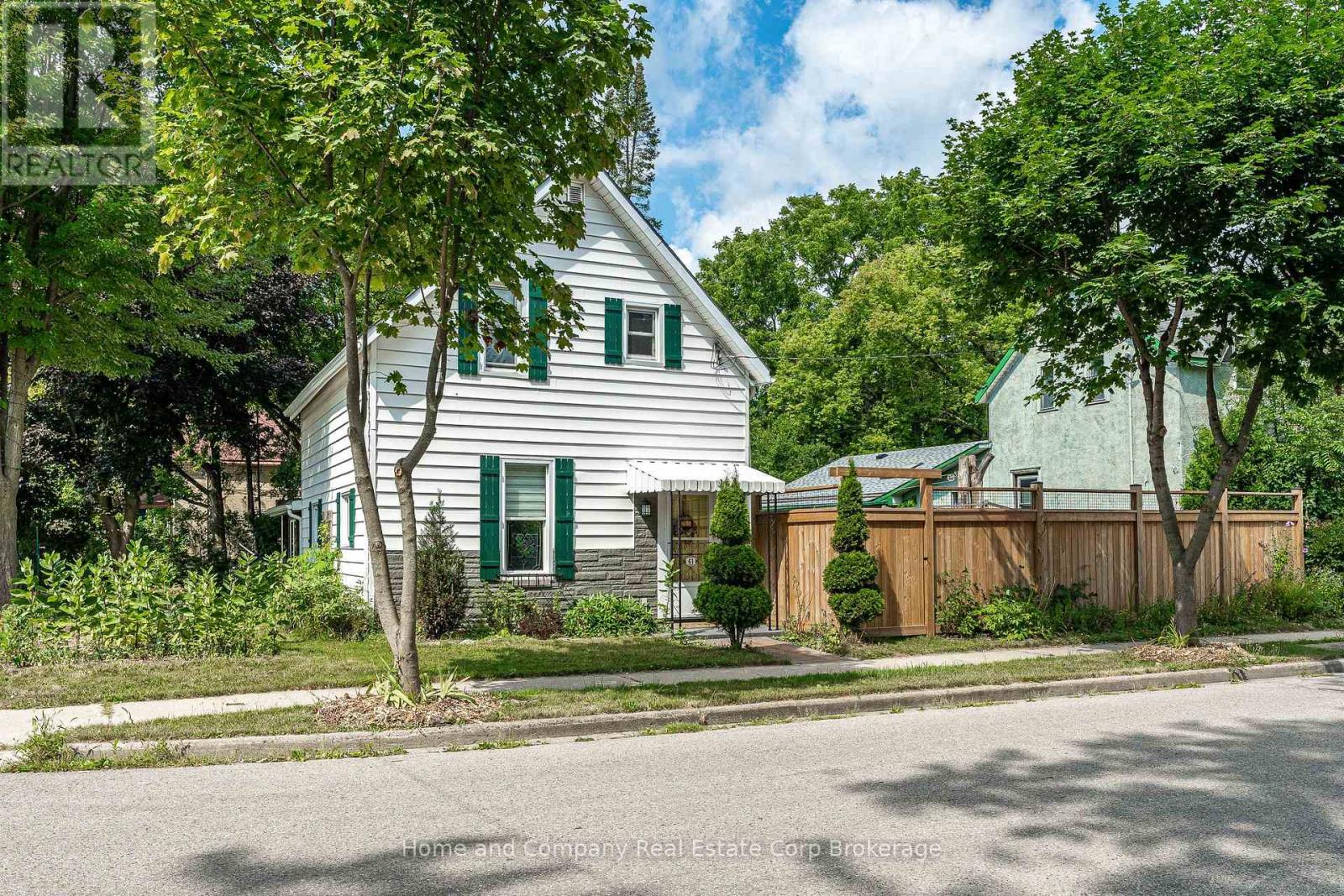 61 Blake Street, Stratford, Ontario  N5A 2C4 - Photo 1 - X12343929