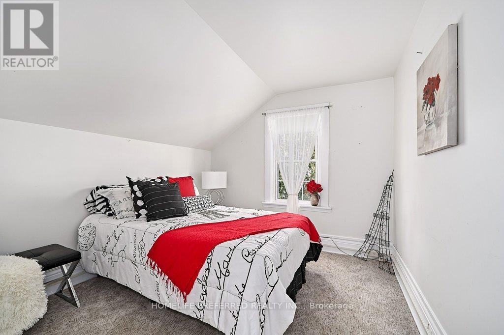 157 Crescent Street, Peterborough Central, Ontario  K9J 2G4 - Photo 40 - X12349610