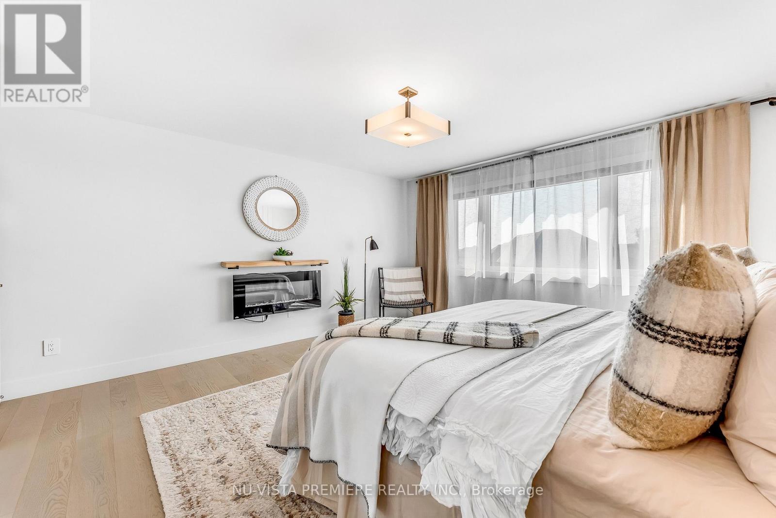 21 Locky Lane, Middlesex Centre, Ontario  N0L 1R0 - Photo 32 - X12349618