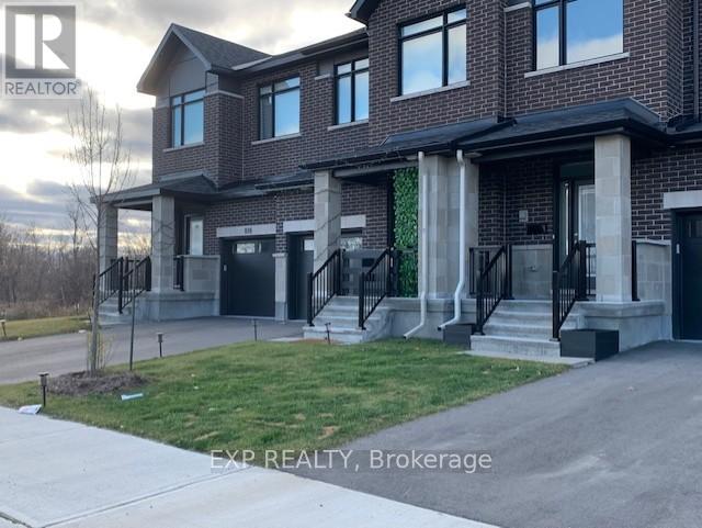 814 Mochi Circle, Ottawa, Ontario  K2J 6Y9 - Photo 2 - X12349627